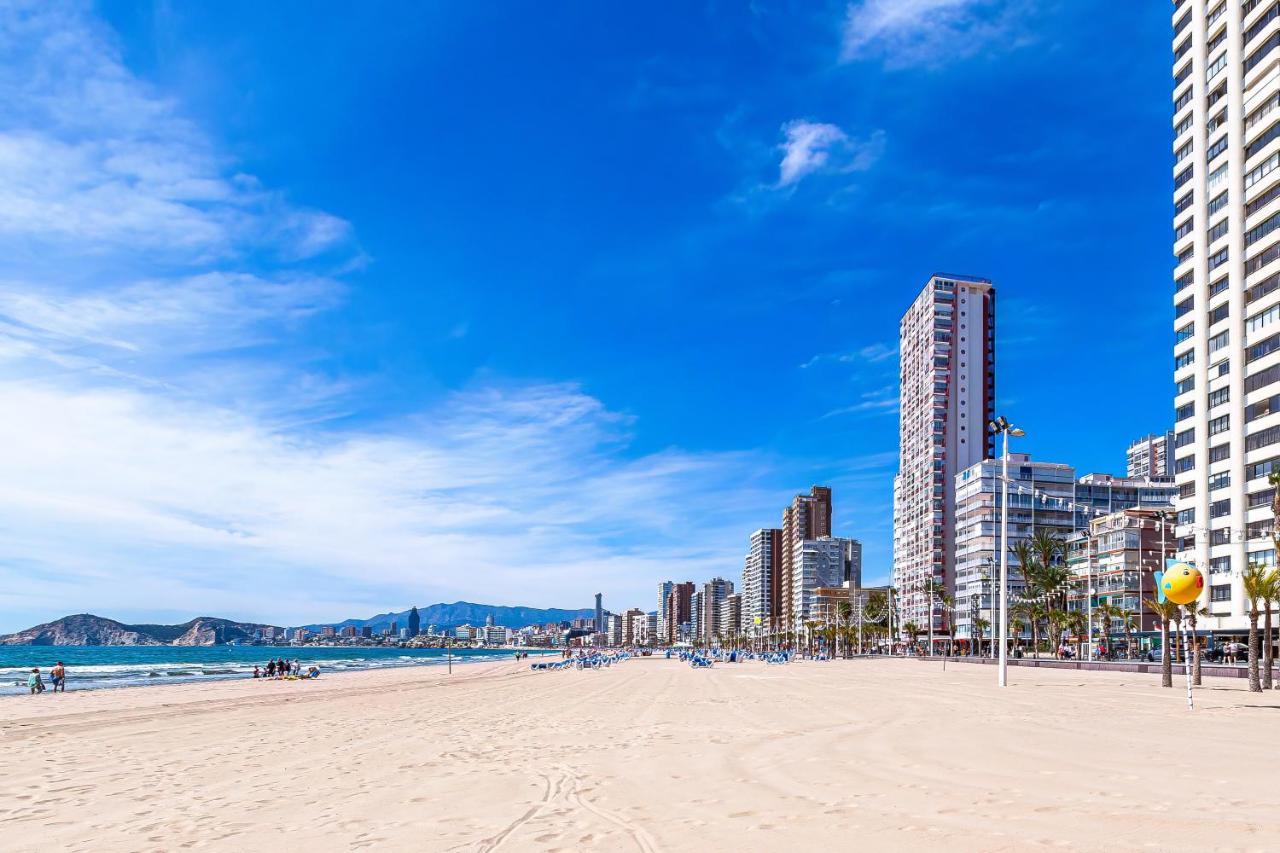 Virginia Levante Beach Apartments Бенидорм Экстерьер фото